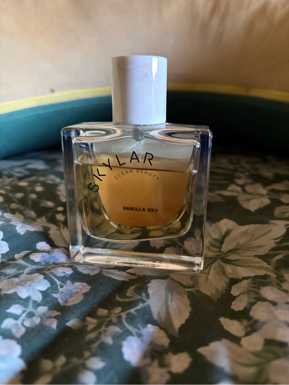 Skylar Vanilla Sky Eau de Parfum - Yellow Bottle - Picture 3 of 4